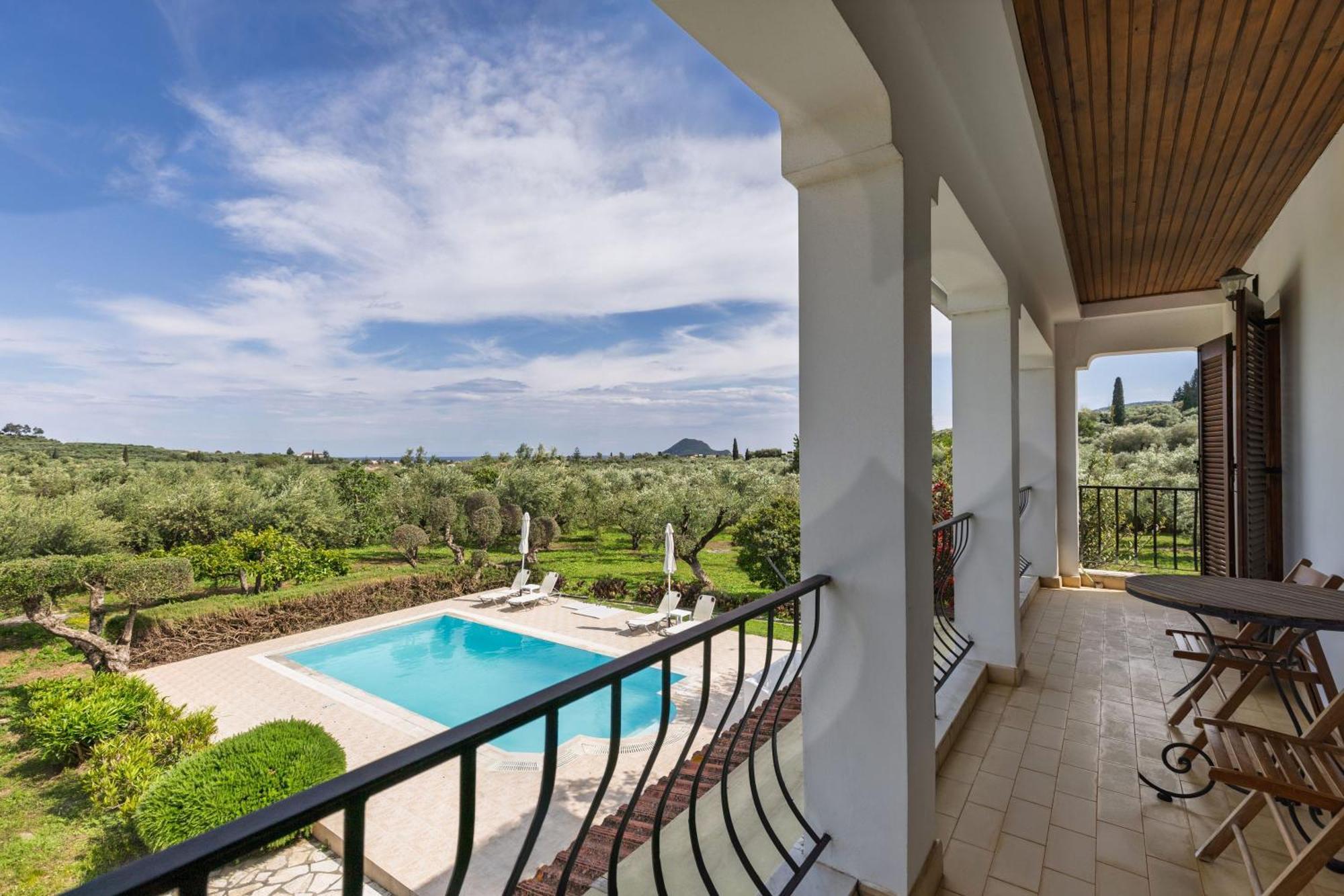 Villa Lola - 3 Bedrooms & Private Pool Lithakia (Zakynthos)